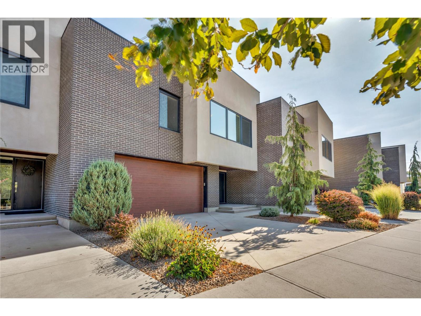 166 Power Street Unit# 102, Penticton, British Columbia  V2A 5W9 - Photo 2 - 10363944