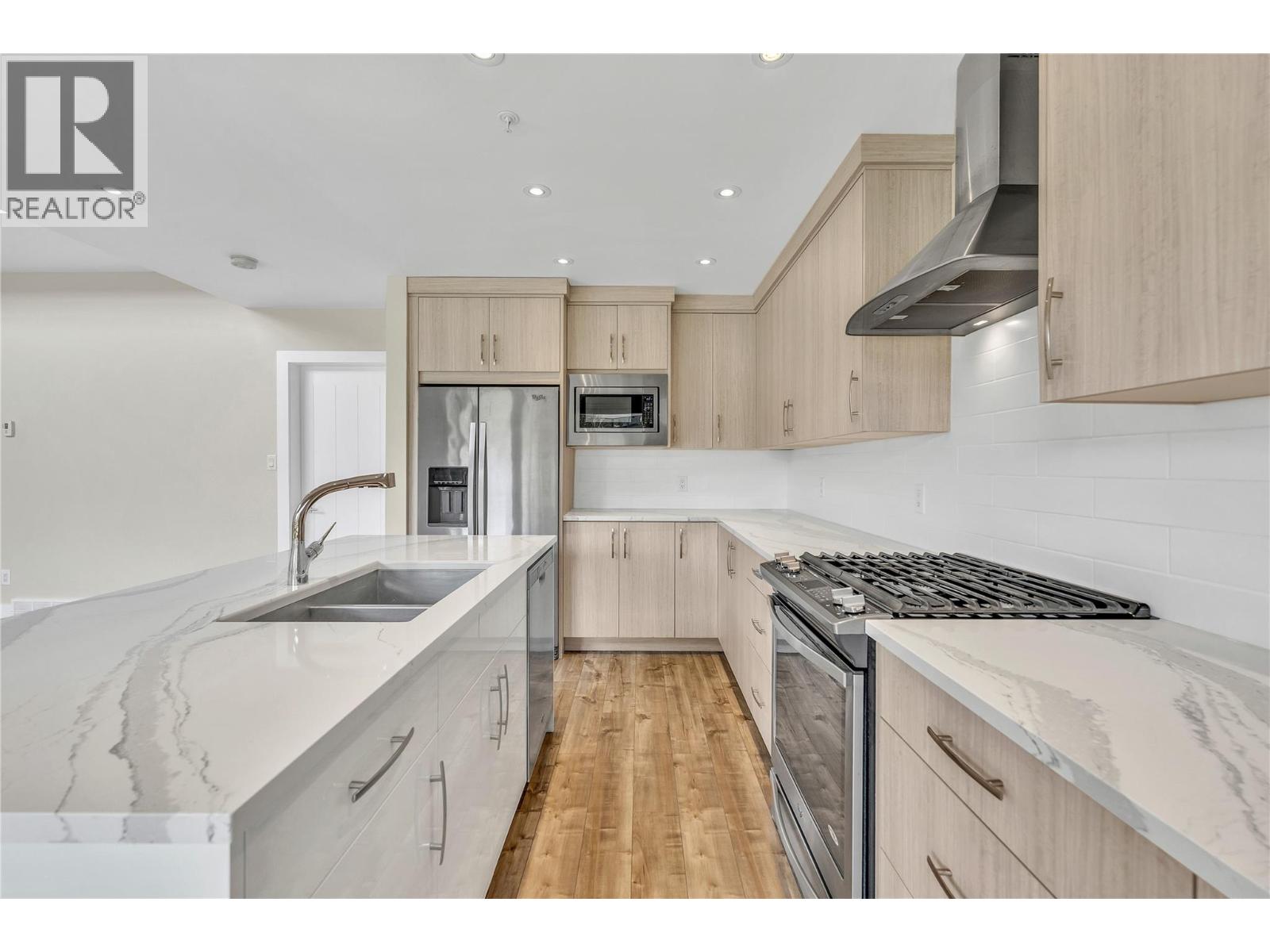 166 Power Street Unit# 102, Penticton, British Columbia  V2A 5W9 - Photo 9 - 10363944