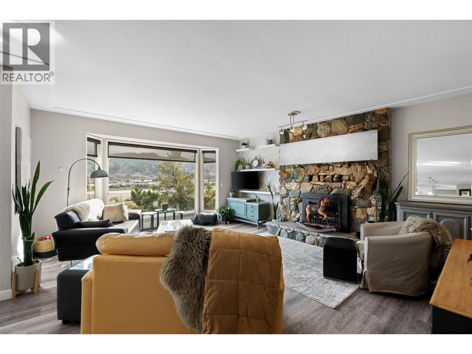 3119 Shuswap Road, Kamloops, British Columbia  V2H 1T1 - Photo 13 - 10363729