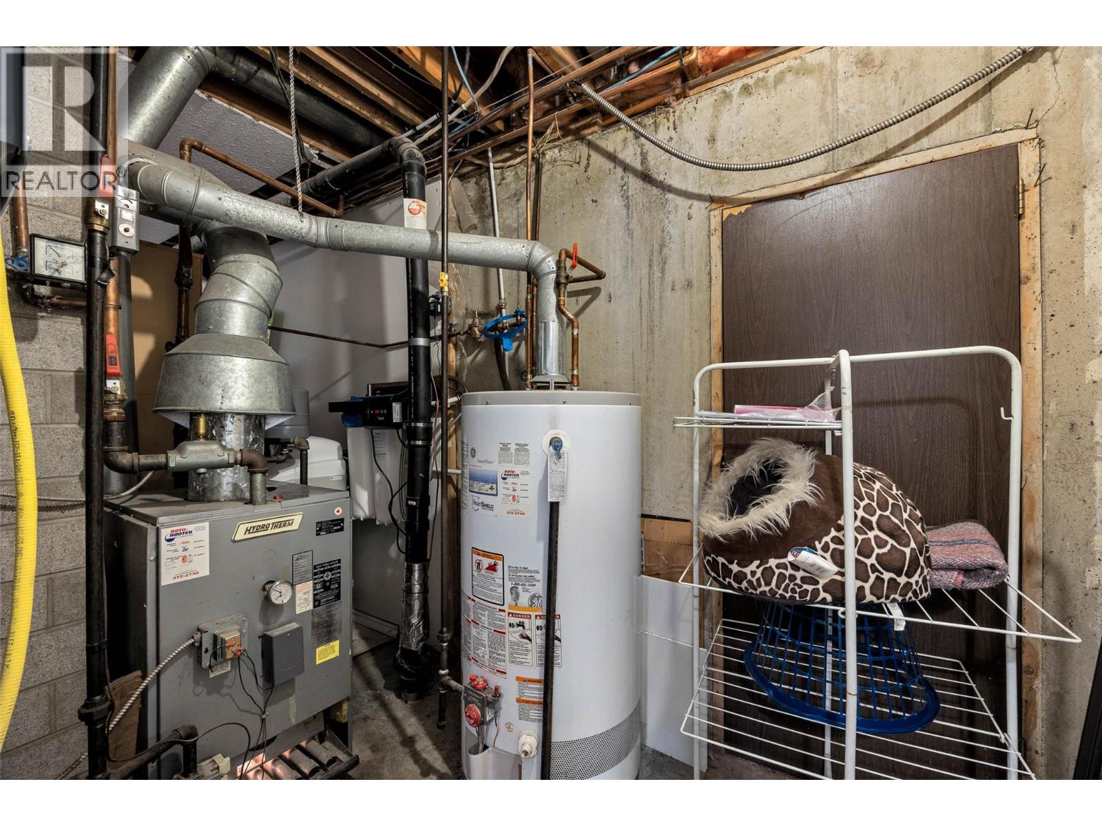 3119 Shuswap Road, Kamloops, British Columbia  V2H 1T1 - Photo 44 - 10363729