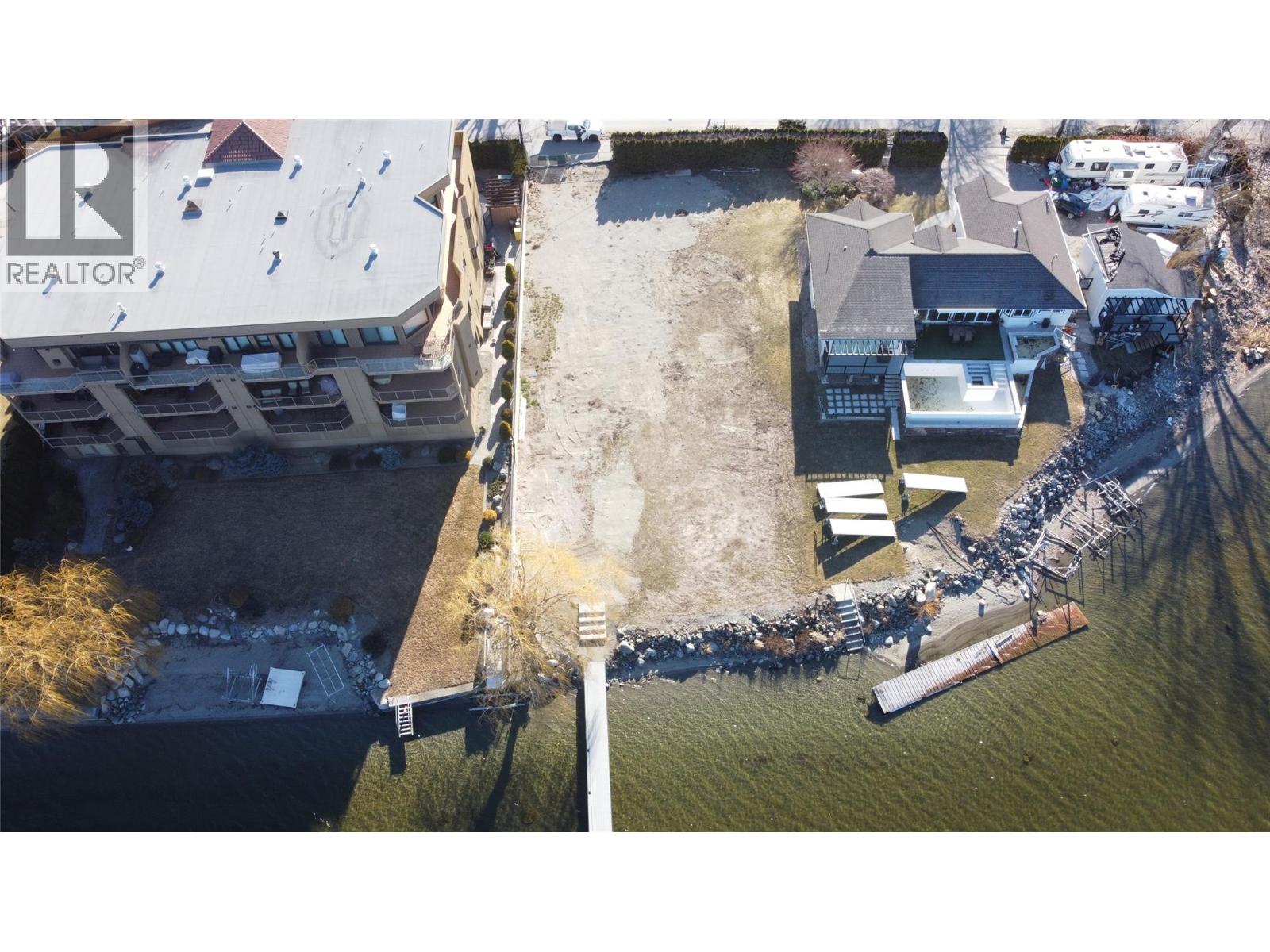 2414 Lakeshore Drive, Osoyoos, British Columbia  V0H 1V6 - Photo 4 - 10363954