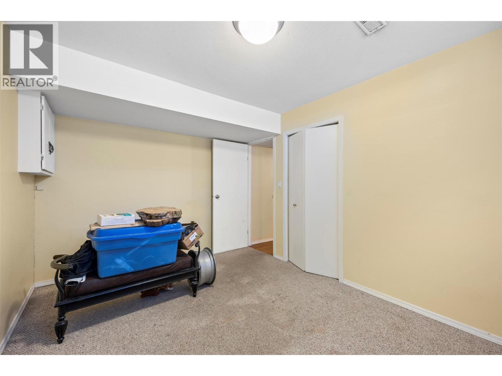 971 Kirkland Place, Kamloops, British Columbia  V2B 3Y7 - Photo 32 - 10363953