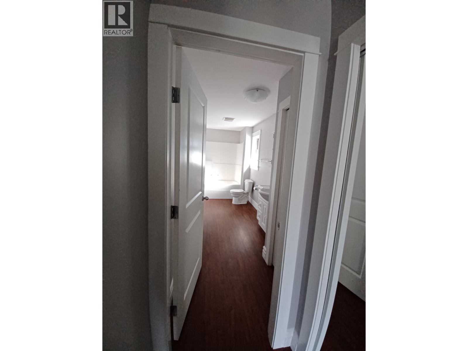 5661 97 Highway, Falkland, British Columbia  V0E 1W0 - Photo 21 - 10363939