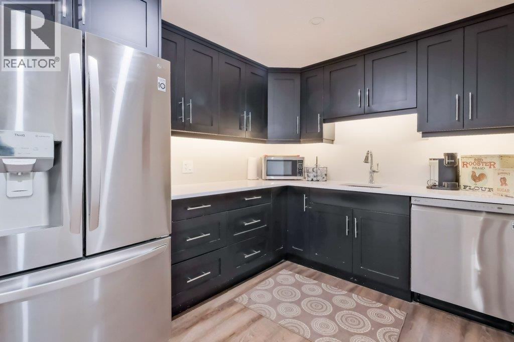 7839 Falcon Ridge Crescent, Kelowna, British Columbia  V1P 1J2 - Photo 13 - 10363715