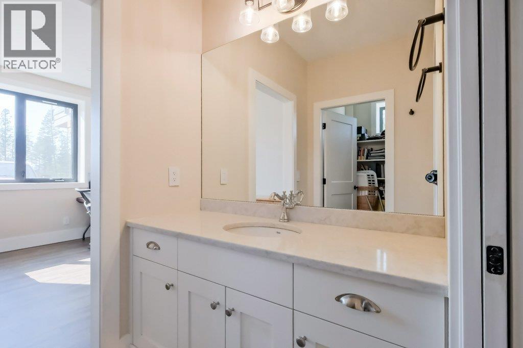 7839 Falcon Ridge Crescent, Kelowna, British Columbia  V1P 1J2 - Photo 28 - 10363715