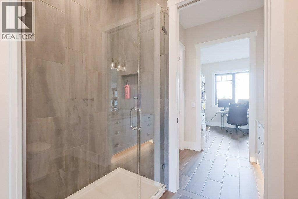 7839 Falcon Ridge Crescent, Kelowna, British Columbia  V1P 1J2 - Photo 54 - 10363715