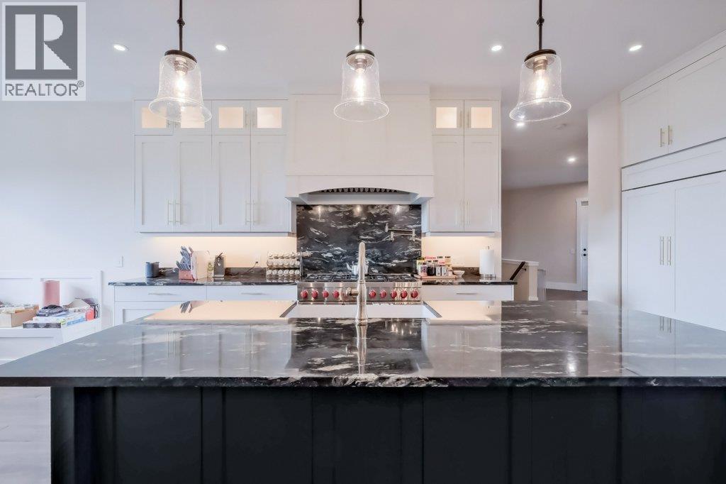 7839 Falcon Ridge Crescent, Kelowna, British Columbia  V1P 1J2 - Photo 6 - 10363715