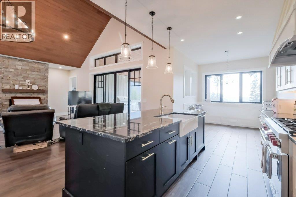 7839 Falcon Ridge Crescent, Kelowna, British Columbia  V1P 1J2 - Photo 7 - 10363715