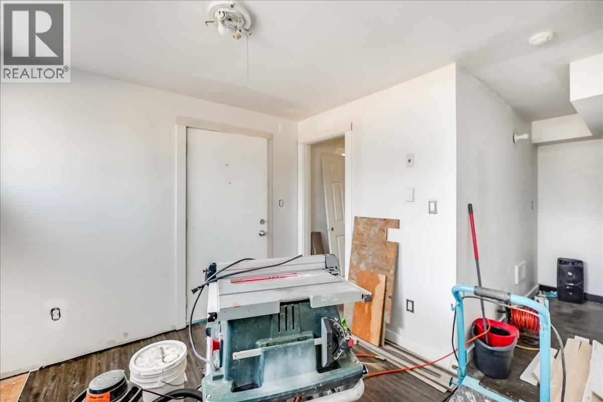 2100 Crestview Crescent, Castlegar, British Columbia  V1N 3B3 - Photo 18 - 10363815