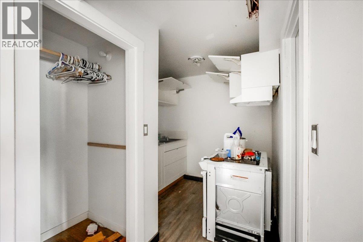 2100 Crestview Crescent, Castlegar, British Columbia  V1N 3B3 - Photo 20 - 10363815