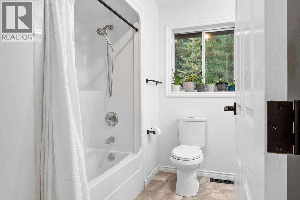 2227 Allshouse Road, Summit Lake, British Columbia  V0G 1R1 - Photo 29 - 10364071