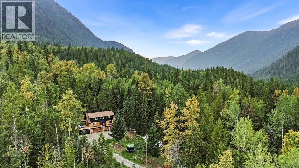 2227 Allshouse Road, Summit Lake, British Columbia  V0G 1R1 - Photo 4 - 10364071