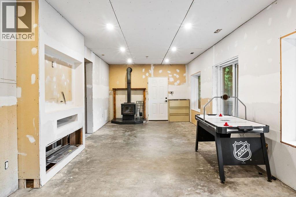 2227 Allshouse Road, Summit Lake, British Columbia  V0G 1R1 - Photo 43 - 10364071