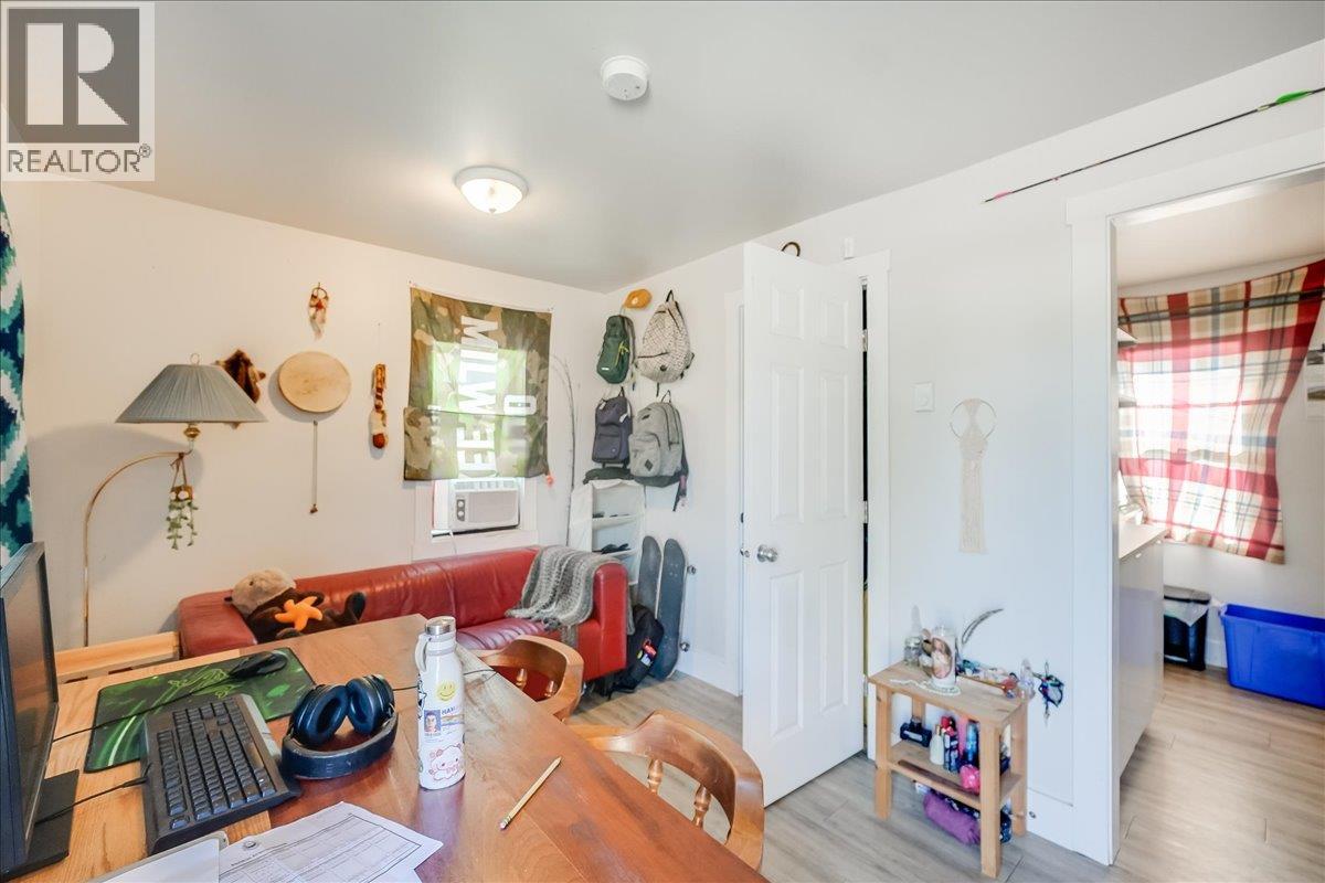 1406 Fourth Avenue, Trail, British Columbia  V1R 1S5 - Photo 13 - 10363830