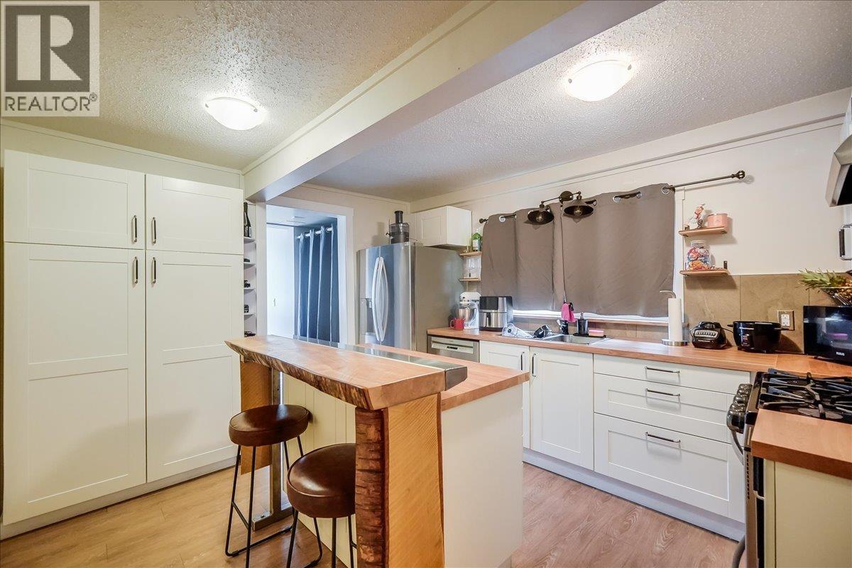 1007 Gordon Street, Nelson, British Columbia  V1L 0A1 - Photo 34 - 10363818