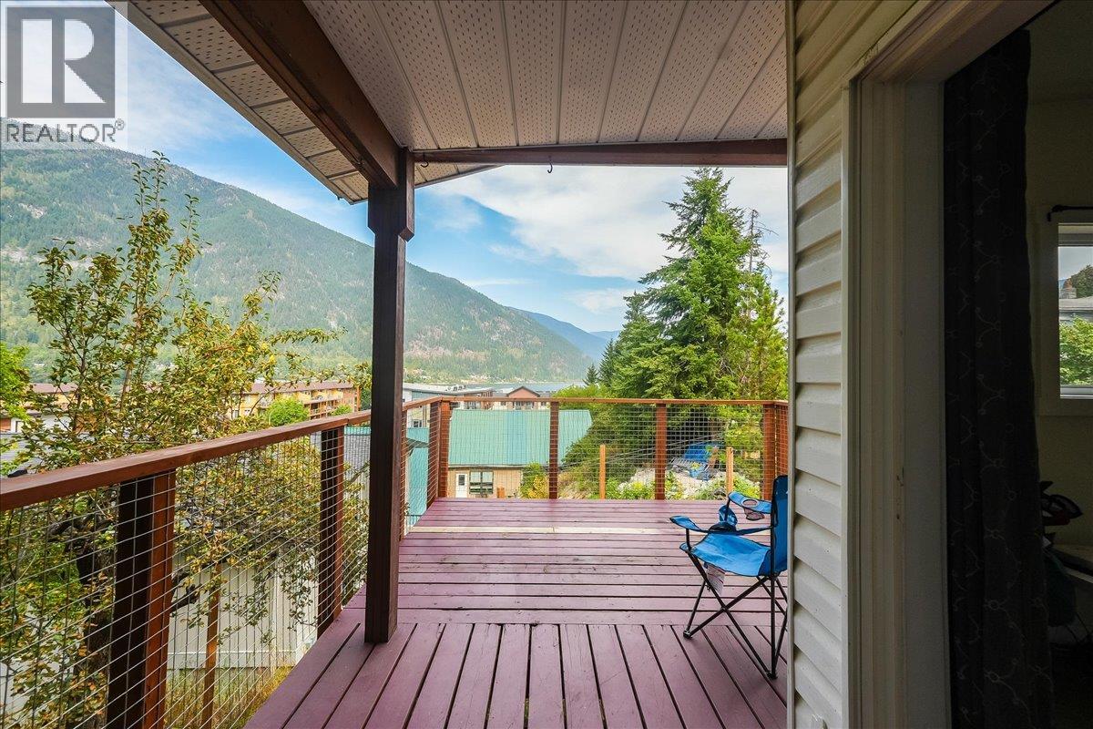 1007 Gordon Street, Nelson, British Columbia  V1L 0A1 - Photo 49 - 10363818
