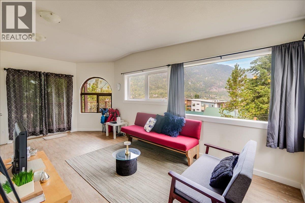 1007 Gordon Street, Nelson, British Columbia  V1L 0A1 - Photo 50 - 10363818