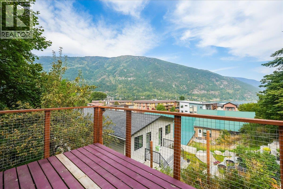 1007 Gordon Street, Nelson, British Columbia  V1L 0A1 - Photo 61 - 10363818