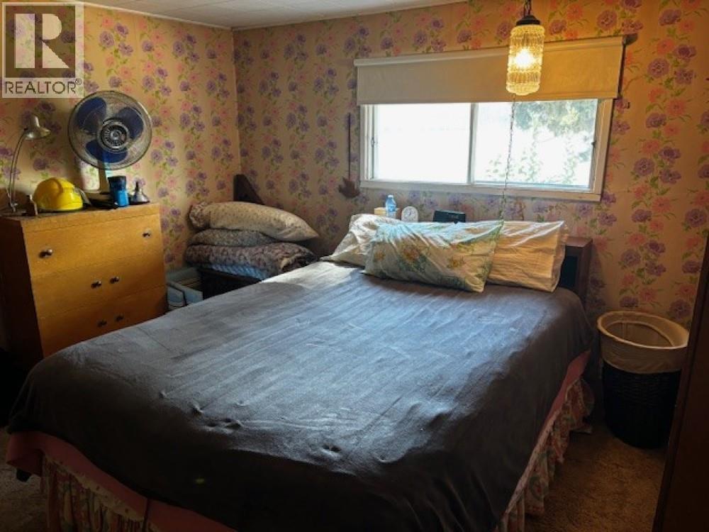 2424 Loon Lake Road, Loon Lake, British Columbia  V0K 1H1 - Photo 2 - 10364127