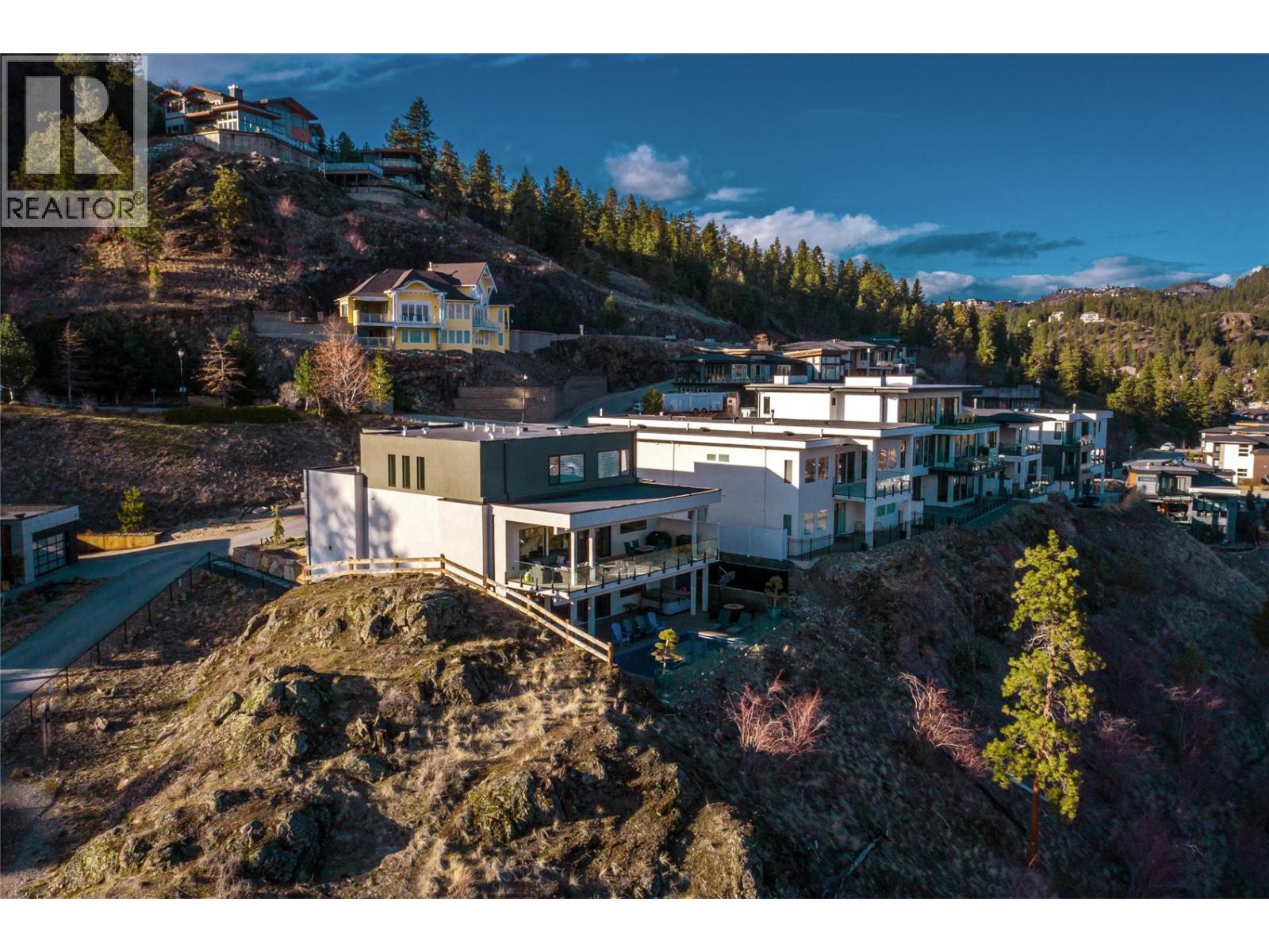 761 Highpointe Lane, Kelowna, British Columbia  V1V 2Y1 - Photo 40 - 10363982