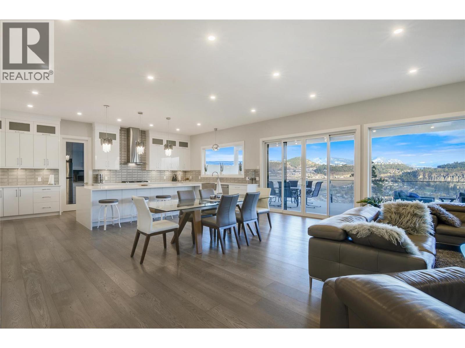 761 Highpointe Lane, Kelowna, British Columbia  V1V 2Y1 - Photo 8 - 10363982