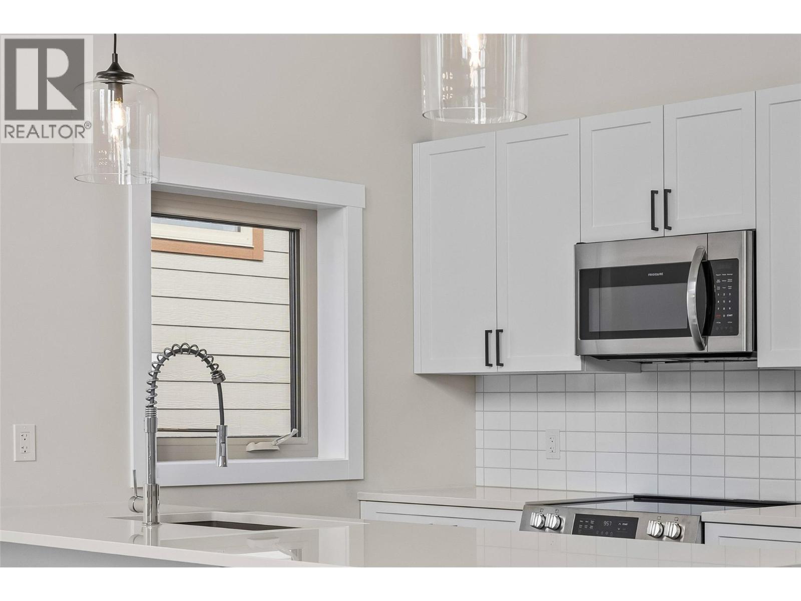 4926 Timber Ridge Road Unit# 51, Windermere, British Columbia  V0A 1H0 - Photo 5 - 10364084