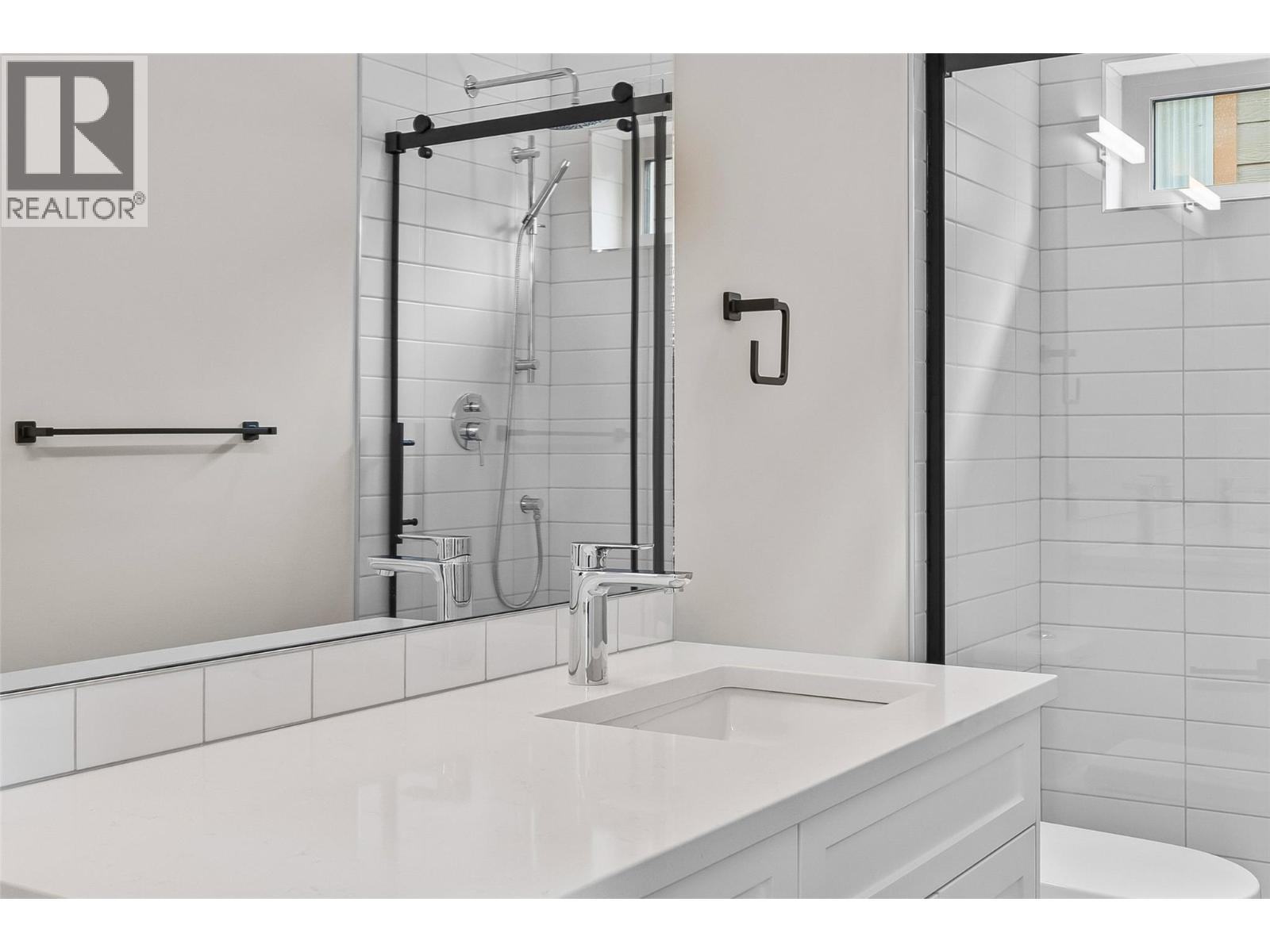 4926 Timber Ridge Road Unit# 53, Windermere, British Columbia  V0B 1L0 - Photo 15 - 10364129