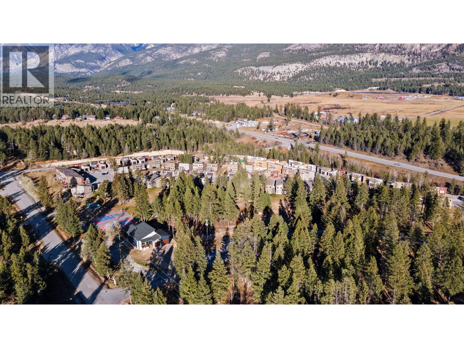 4926 Timber Ridge Road Unit# 53, Windermere, British Columbia  V0B 1L0 - Photo 35 - 10364129