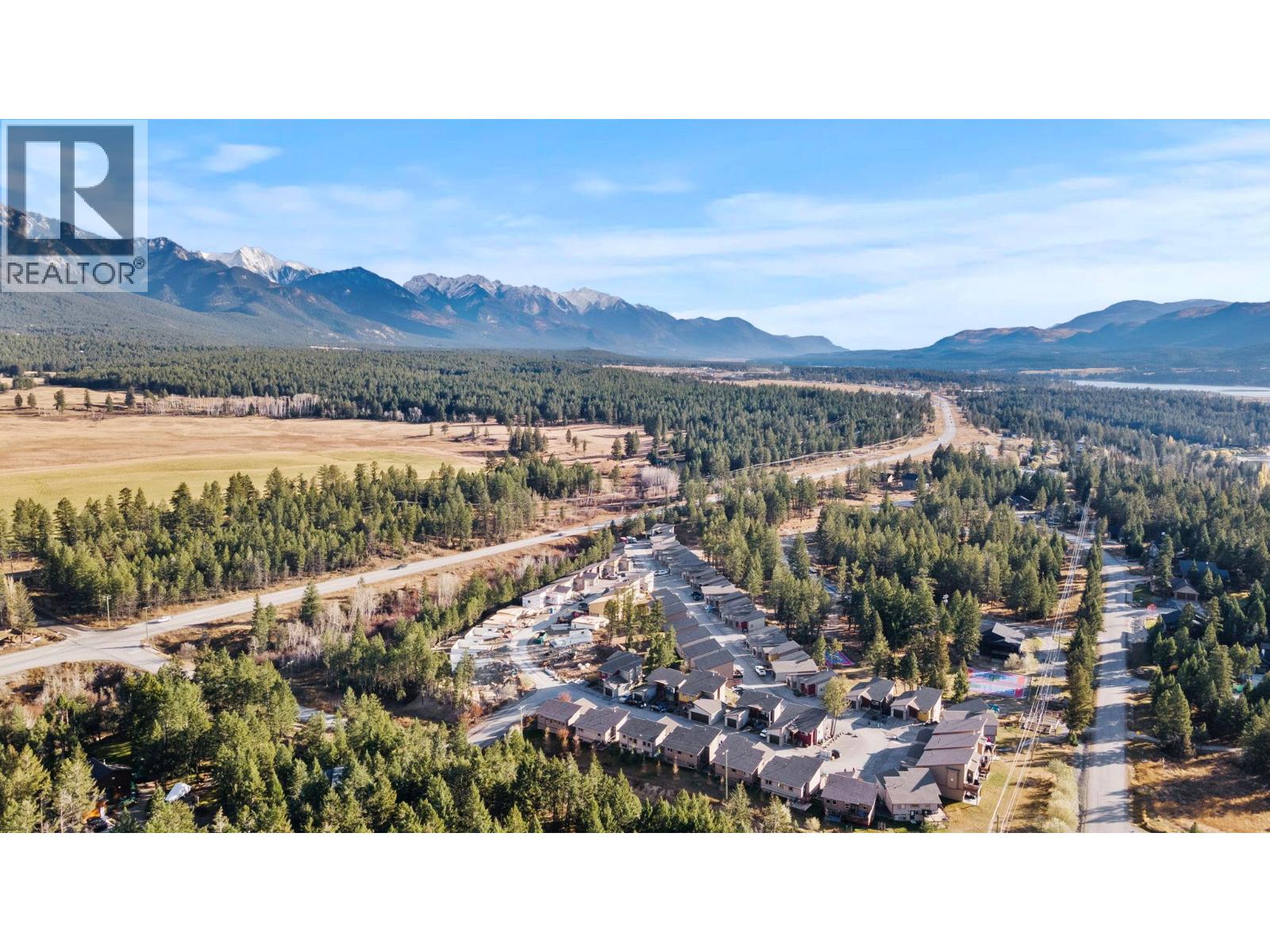 4926 Timber Ridge Road Unit# 53, Windermere, British Columbia  V0B 1L0 - Photo 38 - 10364129