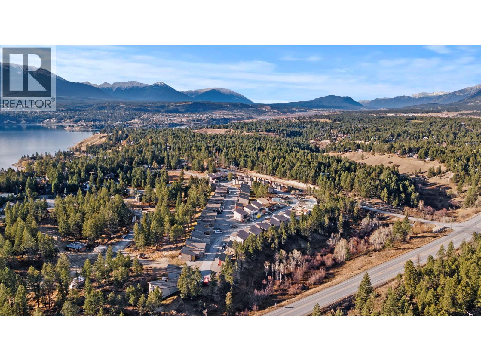 4926 Timber Ridge Road Unit# 53, Windermere, British Columbia  V0B 1L0 - Photo 40 - 10364129