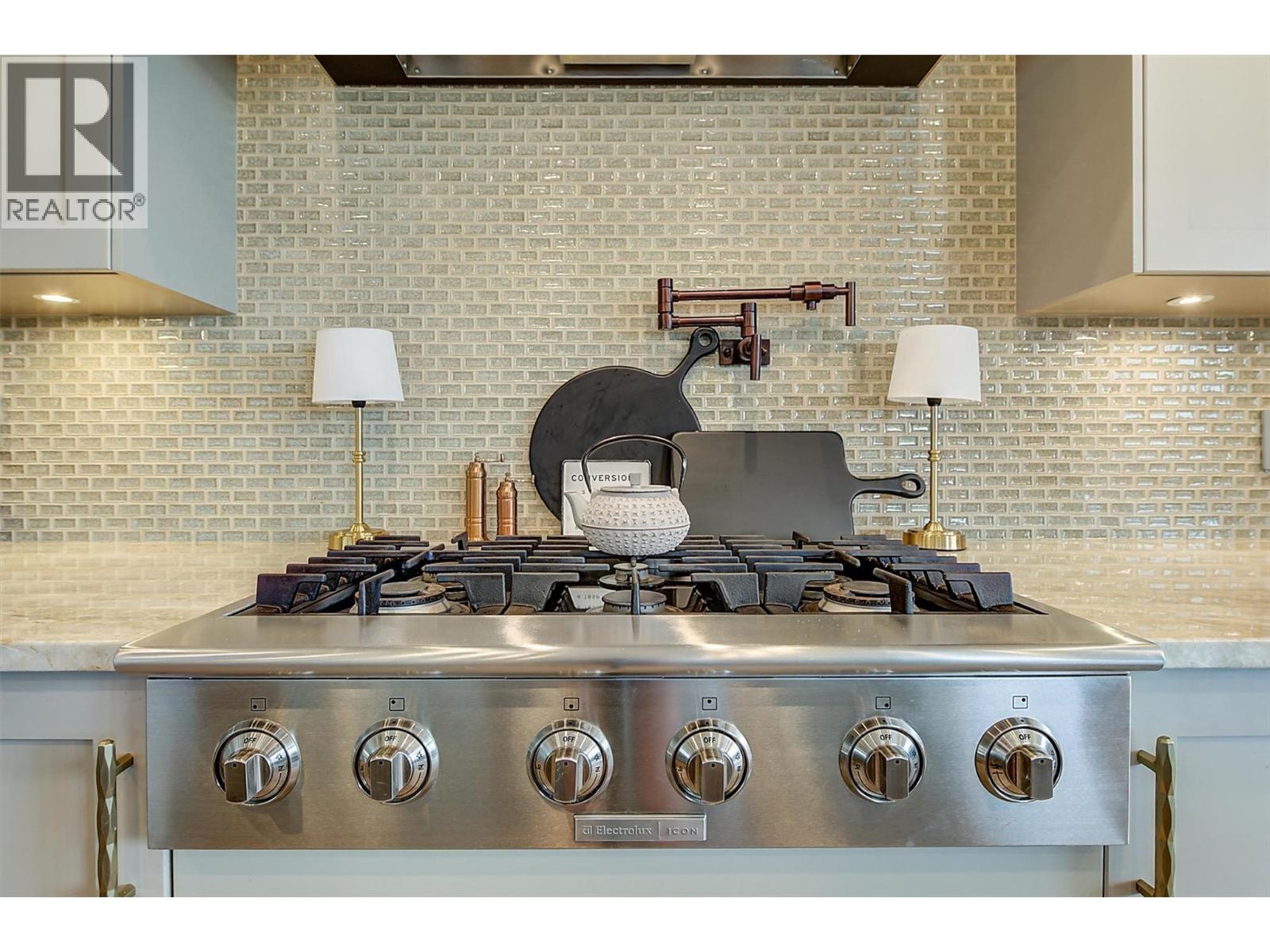 1612 Vincent Place, Kelowna, British Columbia  V1W 5N9 - Photo 27 - 10363669