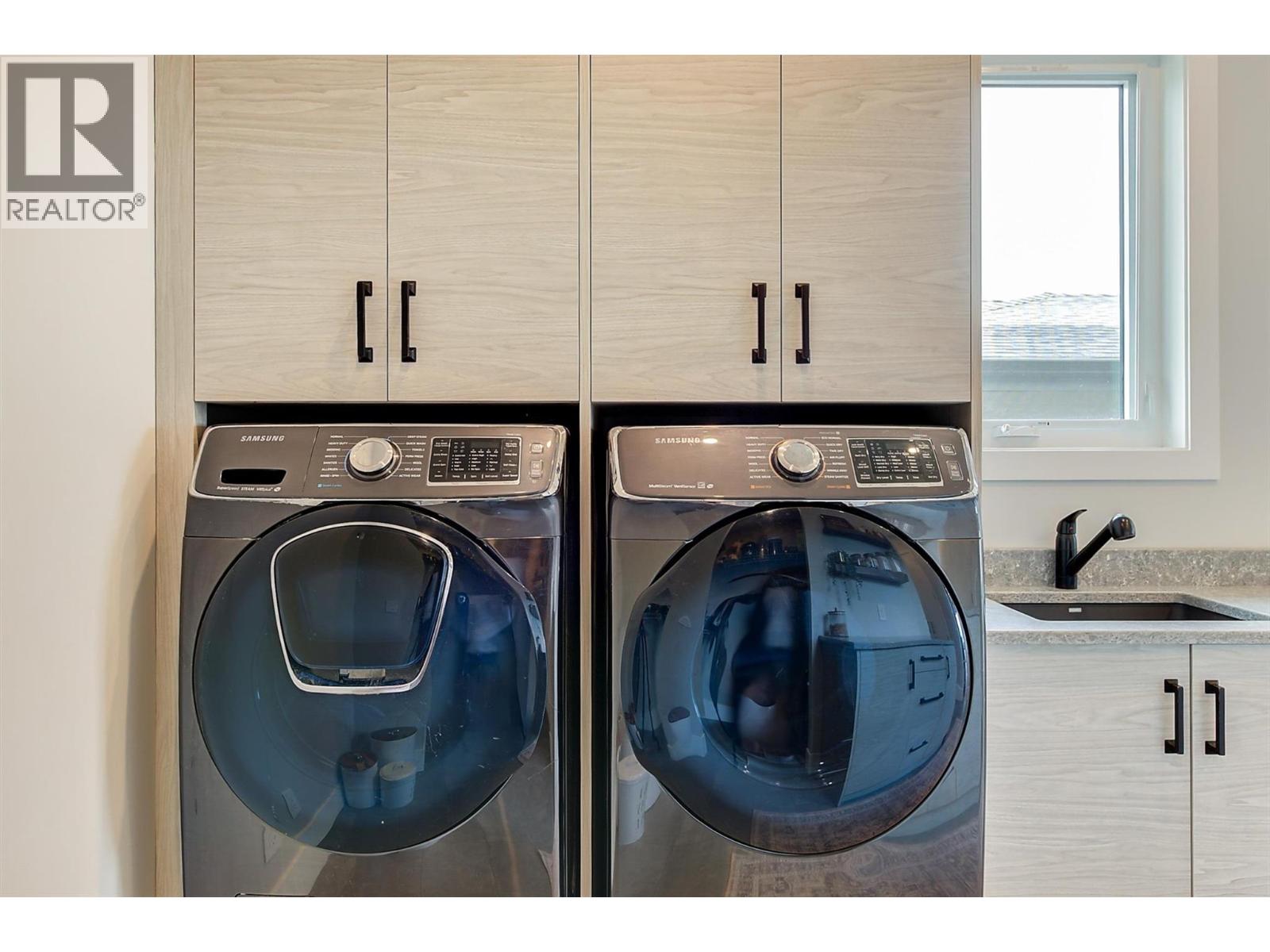 1612 Vincent Place, Kelowna, British Columbia  V1W 5N9 - Photo 32 - 10363669