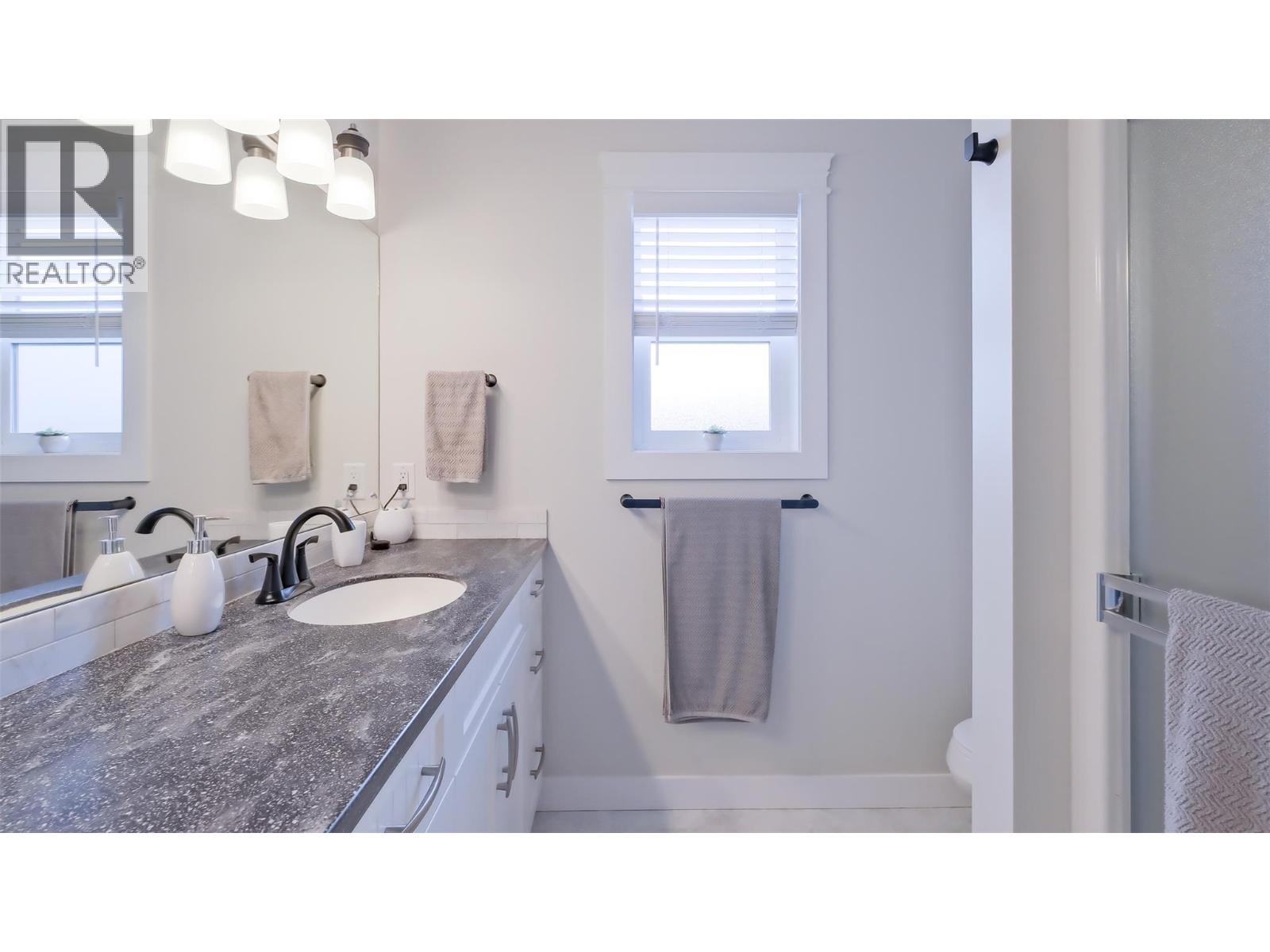 2084 Clover Drive, West Kelowna, British Columbia  V4T 3A5 - Photo 20 - 10364107