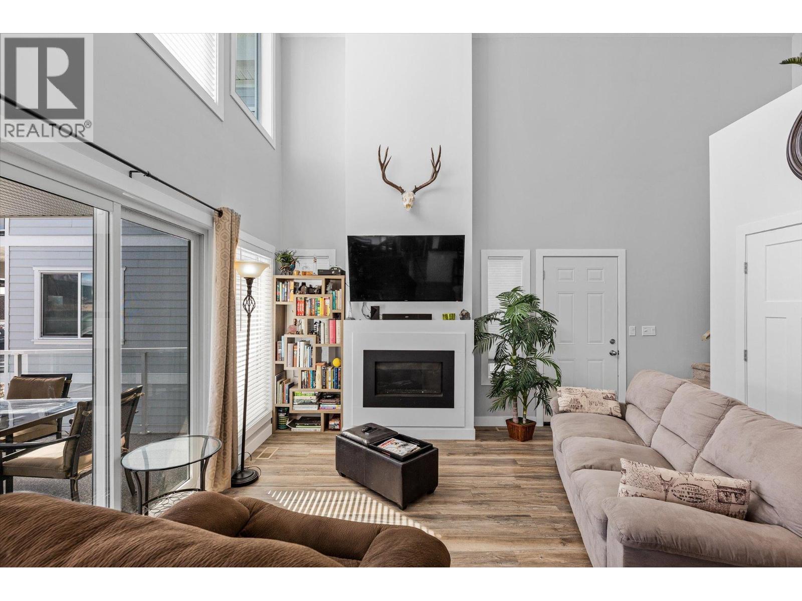 6956 Terazona Loop Unit# 410, Kelowna, British Columbia  V1Z 3R8 - Photo 10 - 10364183