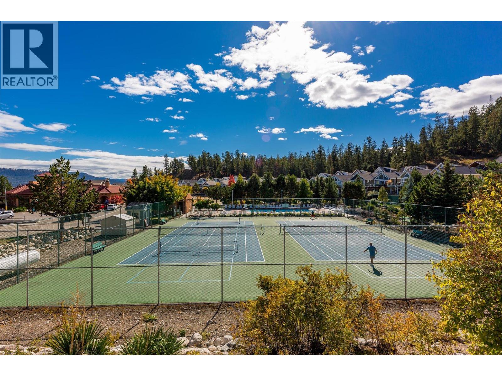 6956 Terazona Loop Unit# 410, Kelowna, British Columbia  V1Z 3R8 - Photo 4 - 10364183