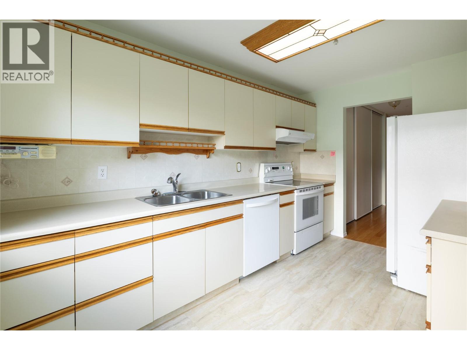 1045 Sutherland Avenue Unit# 115b, Kelowna, British Columbia  V1Y 5Y1 - Photo 10 - 10364051