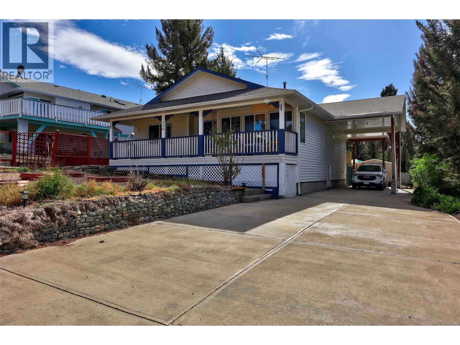 320 Linden Road, Logan Lake, British Columbia  V0K 1W0 - Photo 2 - 10364181