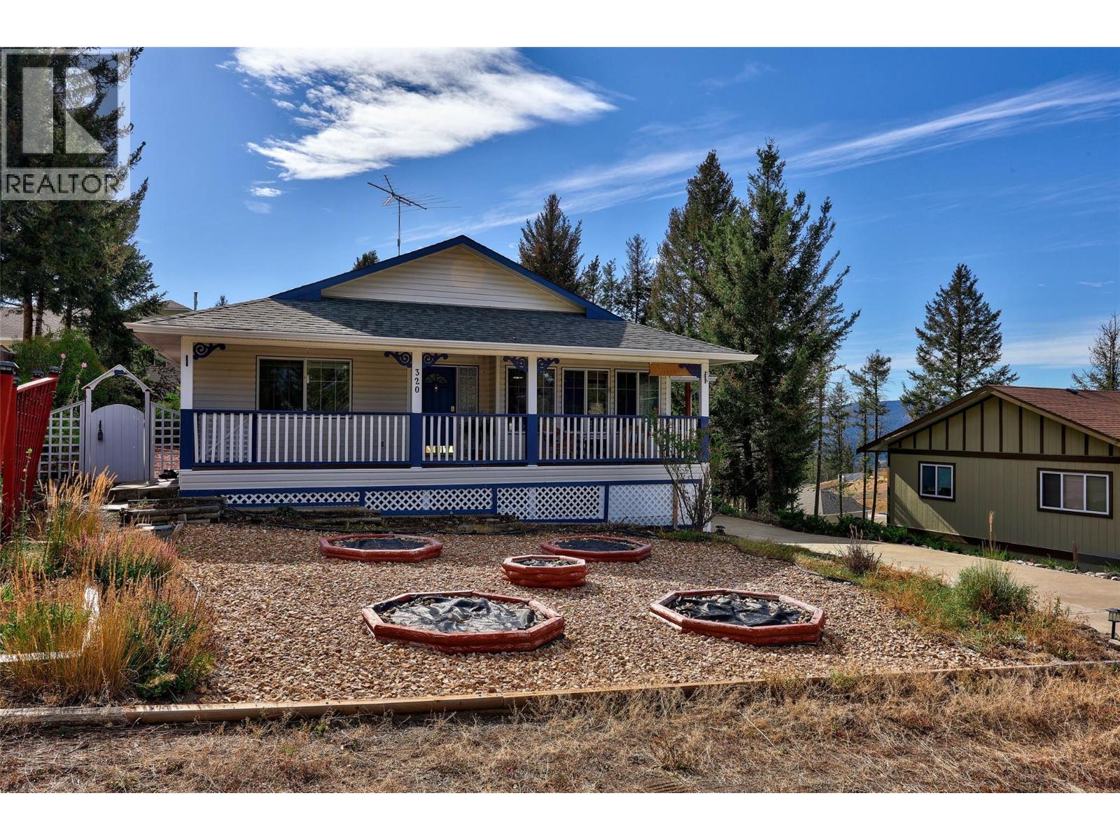 320 Linden Road, Logan Lake, British Columbia  V0K 1W0 - Photo 3 - 10364181