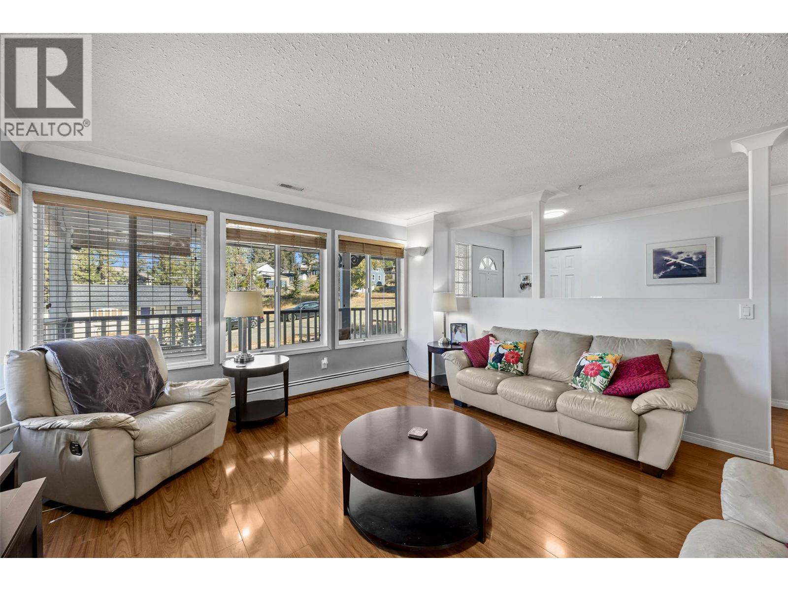 320 Linden Road, Logan Lake, British Columbia  V0K 1W0 - Photo 6 - 10364181