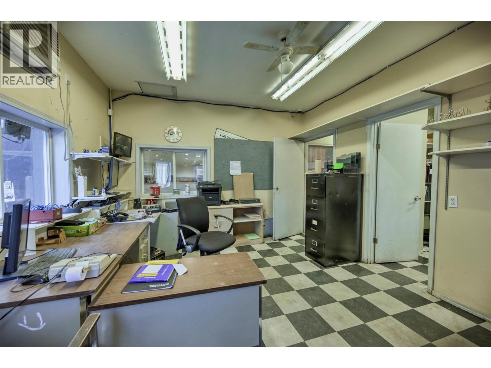 17202 97 Highway, Osoyoos, British Columbia  v0h 1v0 - Photo 10 - 10363638