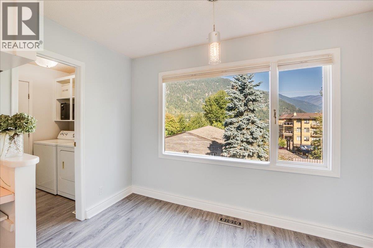 821 Gordon Street, Nelson, British Columbia  V1L 3L8 - Photo 22 - 10364092