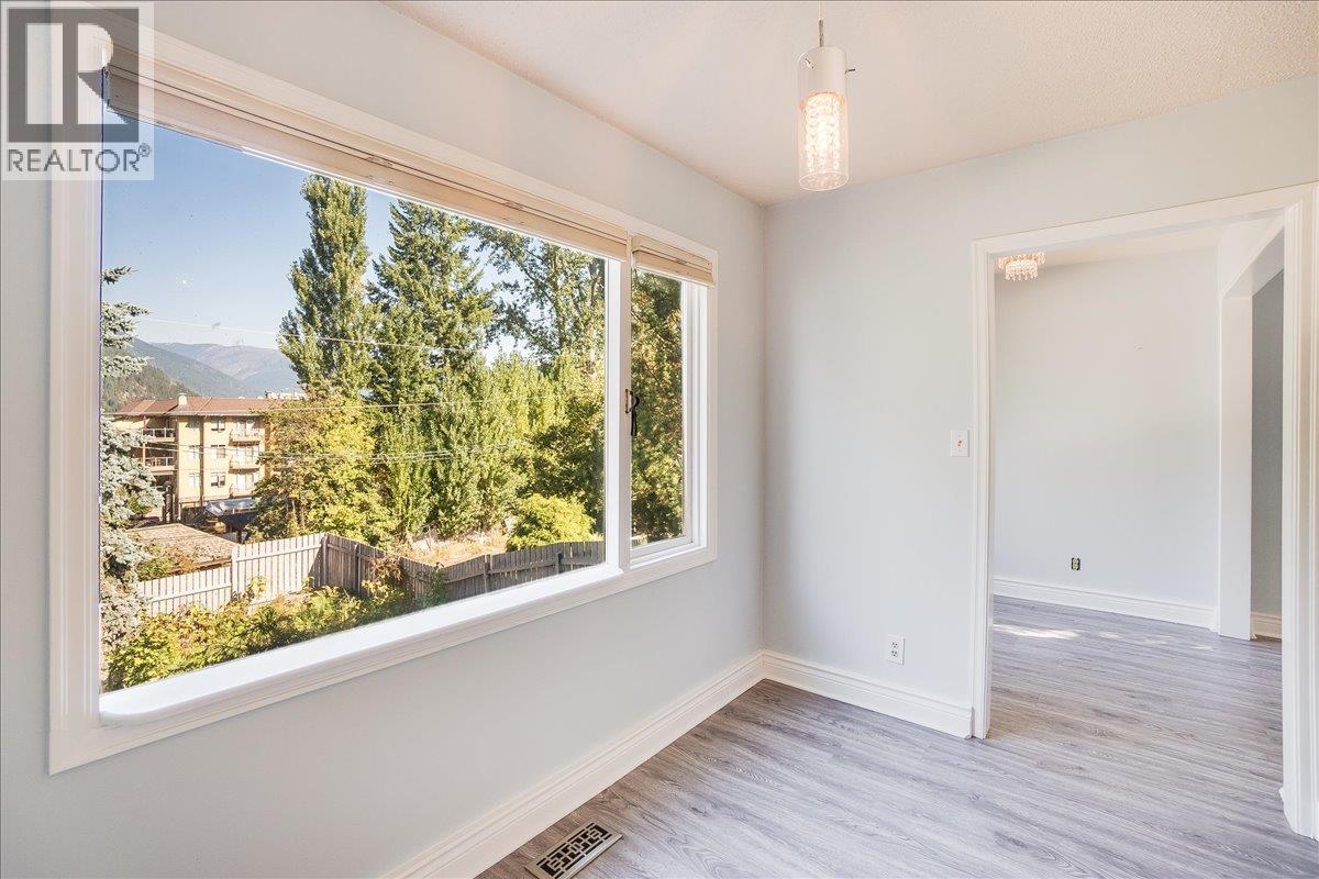 821 Gordon Street, Nelson, British Columbia  V1L 3L8 - Photo 25 - 10364092