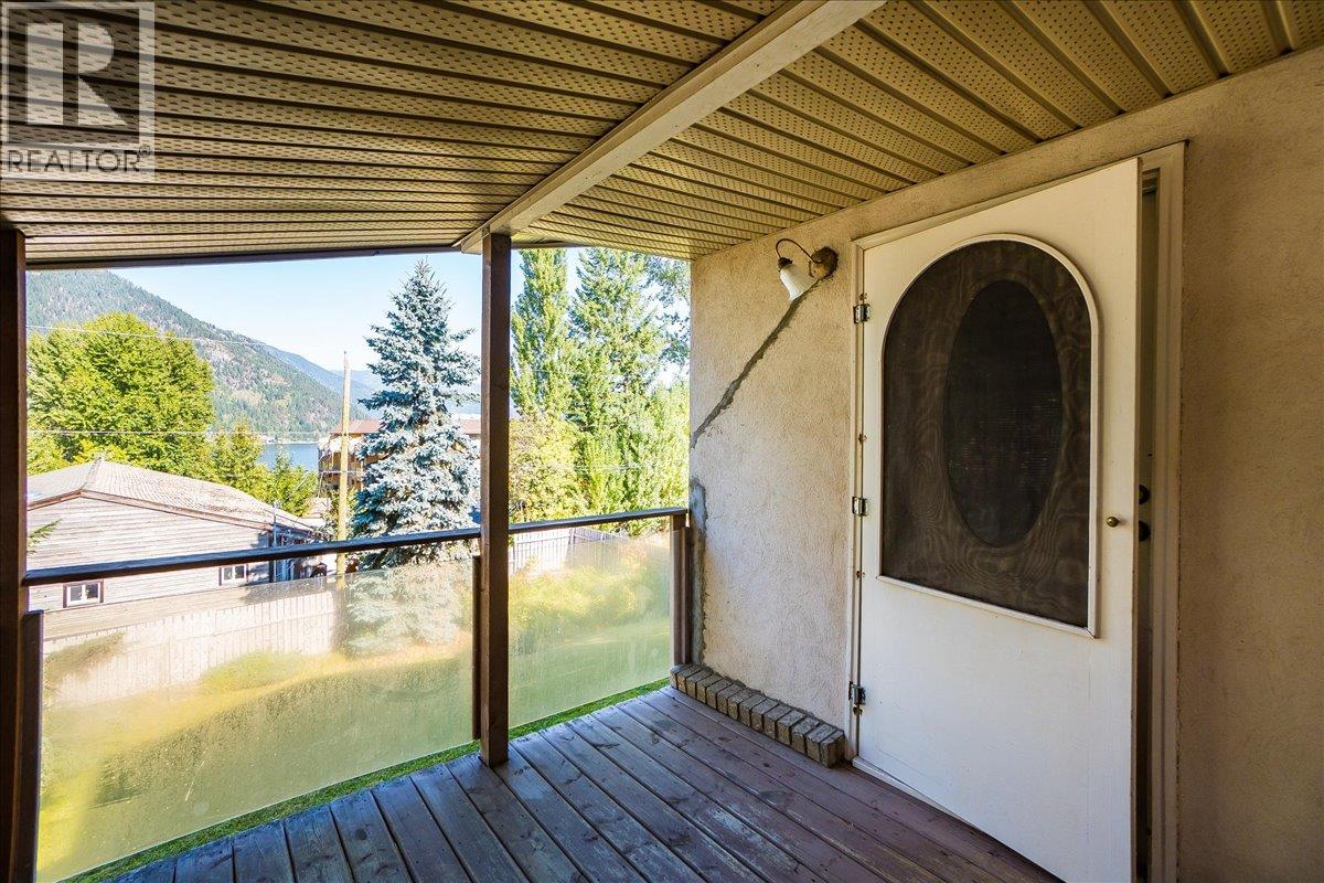 821 Gordon Street, Nelson, British Columbia  V1L 3L8 - Photo 47 - 10364092