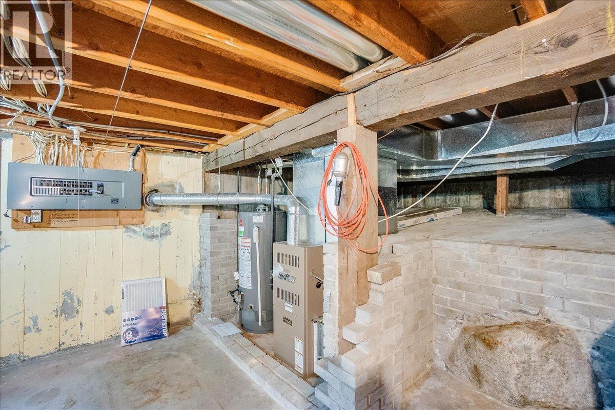 821 Gordon Street, Nelson, British Columbia  V1L 3L8 - Photo 58 - 10364092