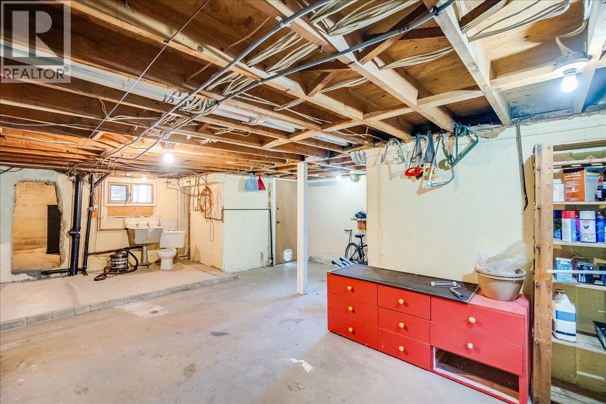 821 Gordon Street, Nelson, British Columbia  V1L 3L8 - Photo 59 - 10364092