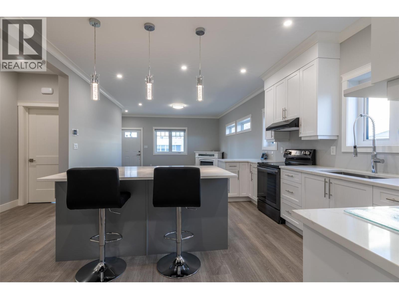 615 9th Street S, Golden, British Columbia  V0A 1H0 - Photo 23 - 10364237