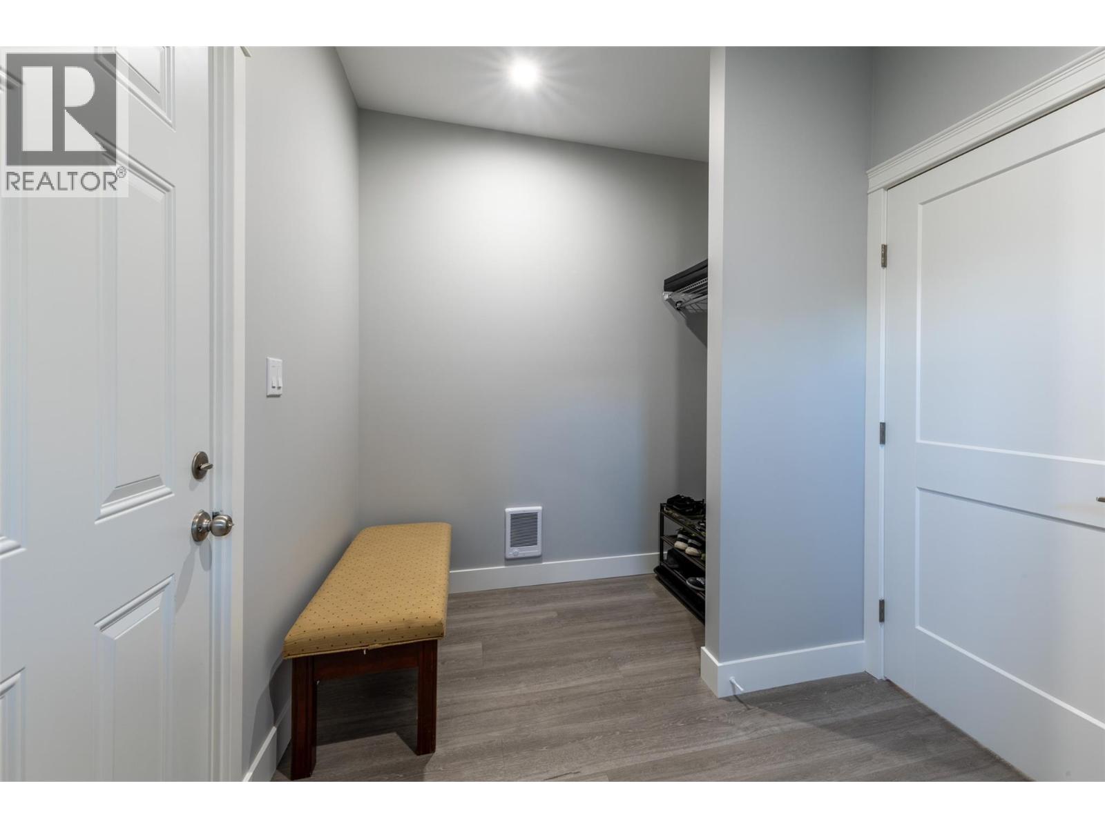 615 9th Street S, Golden, British Columbia  V0A 1H0 - Photo 33 - 10364237