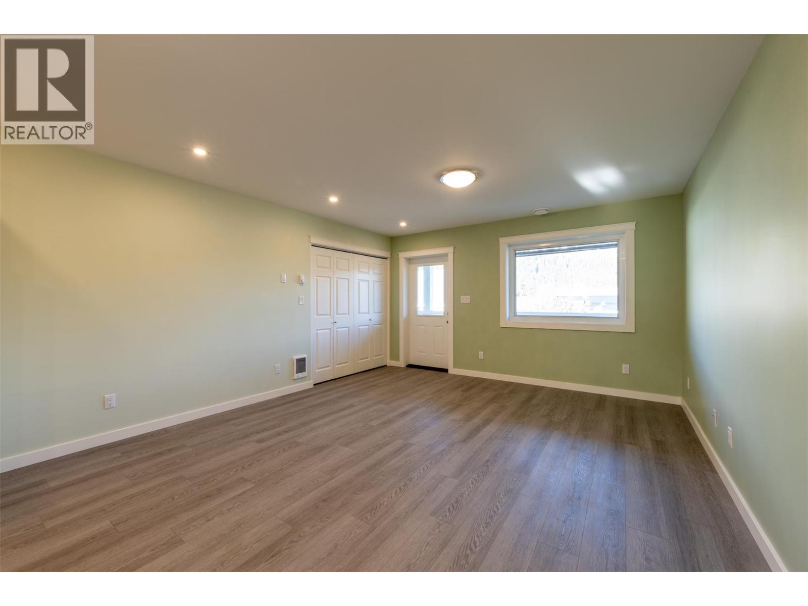 615 9th Street S, Golden, British Columbia  V0A 1H0 - Photo 40 - 10364237