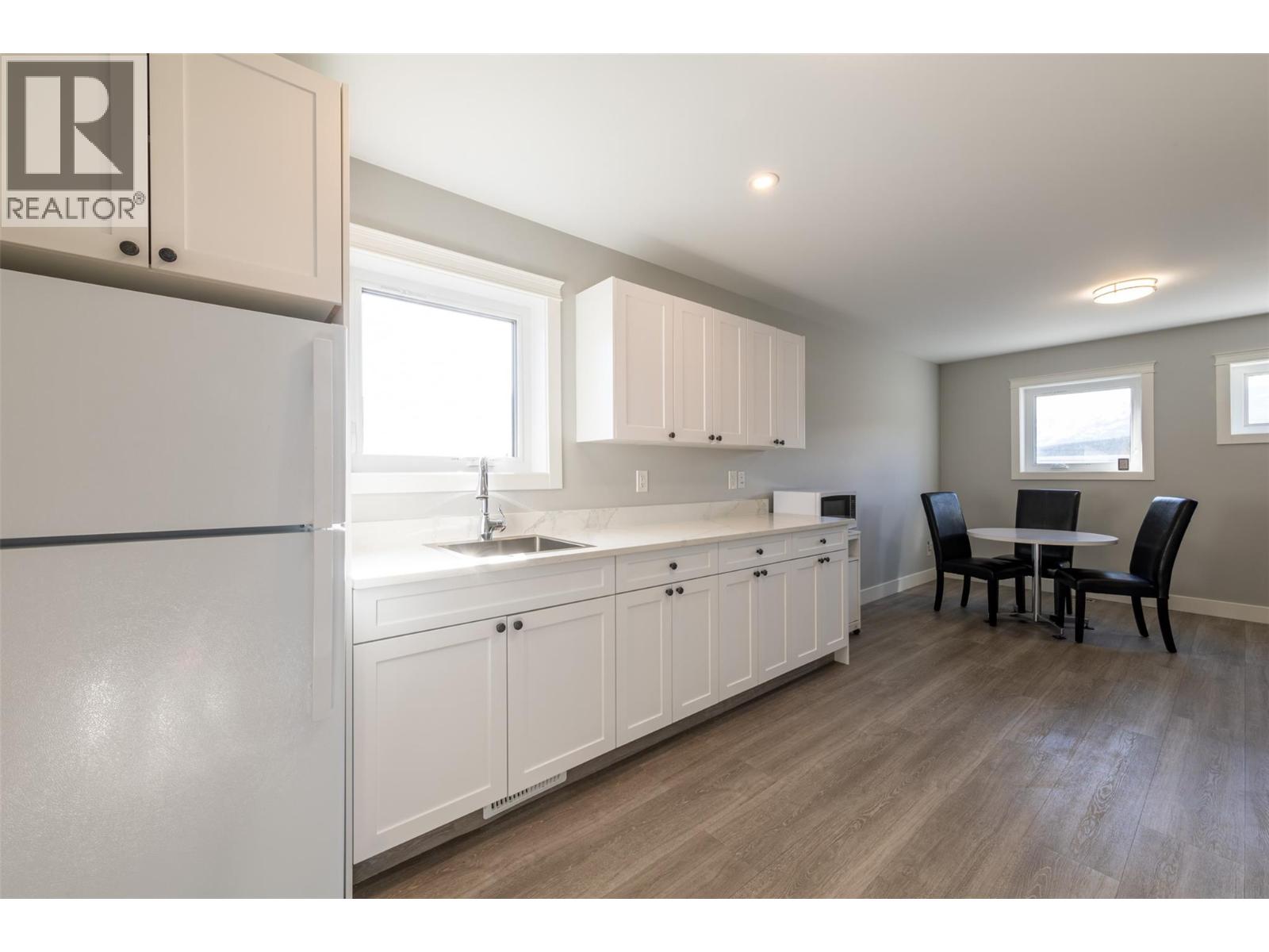 615 9th Street S, Golden, British Columbia  V0A 1H0 - Photo 52 - 10364237