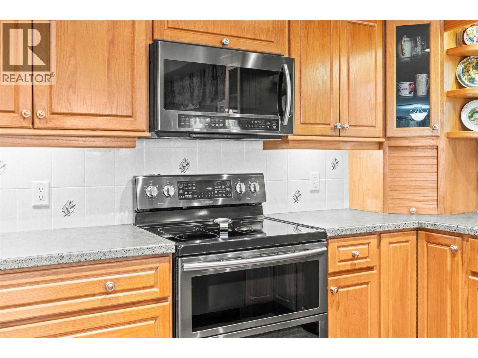 7775 Chew Road, Vernon, British Columbia  V1B 3N6 - Photo 10 - 10364243